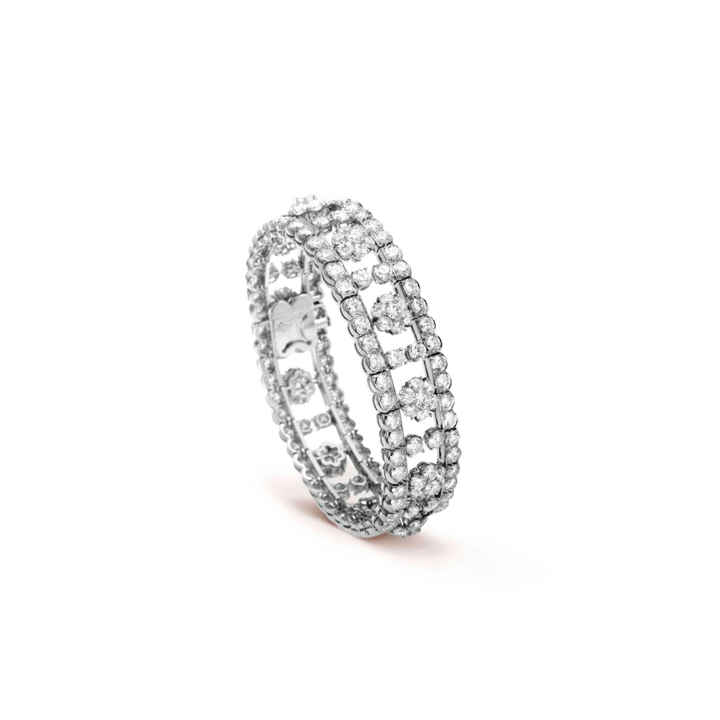 VAN CLEEF ARPELS SNOWFLAKE BRACELET - PLATINUM, DIAMOND VCARO3RH00 VAN CLEEF ARPELS SNOWFLAKE BRACELET - PLATINUM, DIAMOND VCARO3RH00